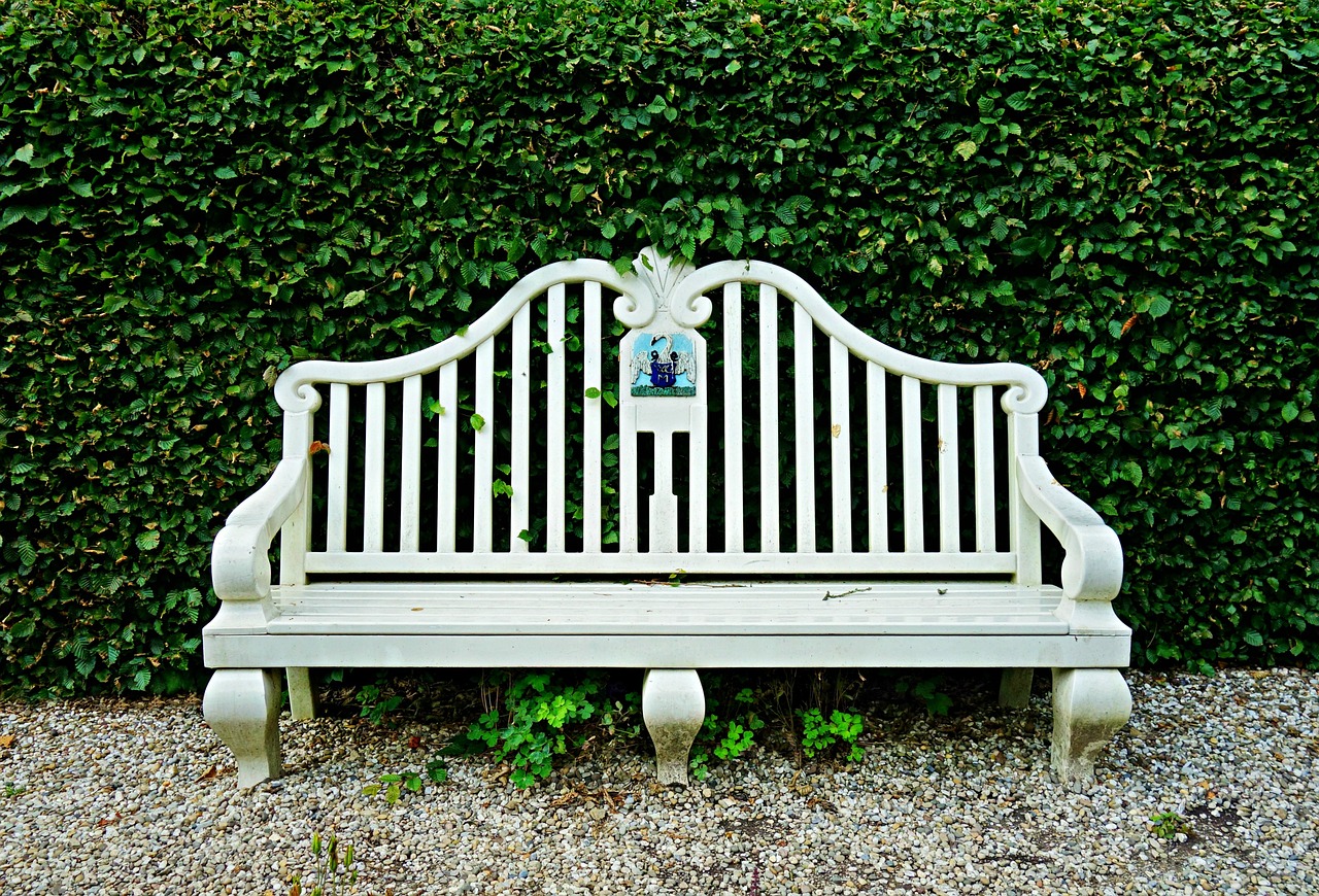 How to Create an Eco-Friendly Reading Nook
